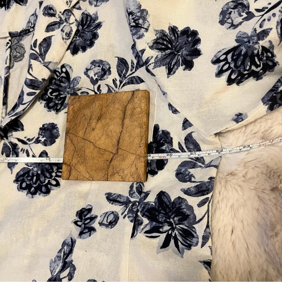 WILLIAM B Floral Blue & White Linen Rayon Blend Jacket Blazer 22” Pit to Pit L - Picture 8 of 9